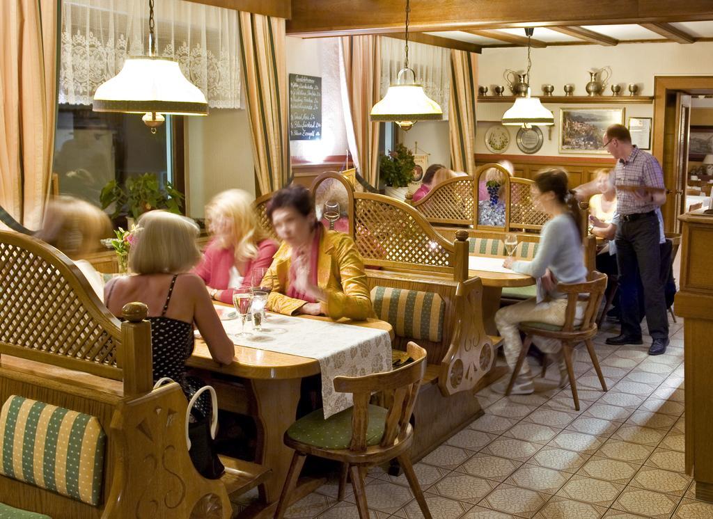 Landgasthof Zur Schoenen Wienerin Marbach an der Donau Exteriör bild